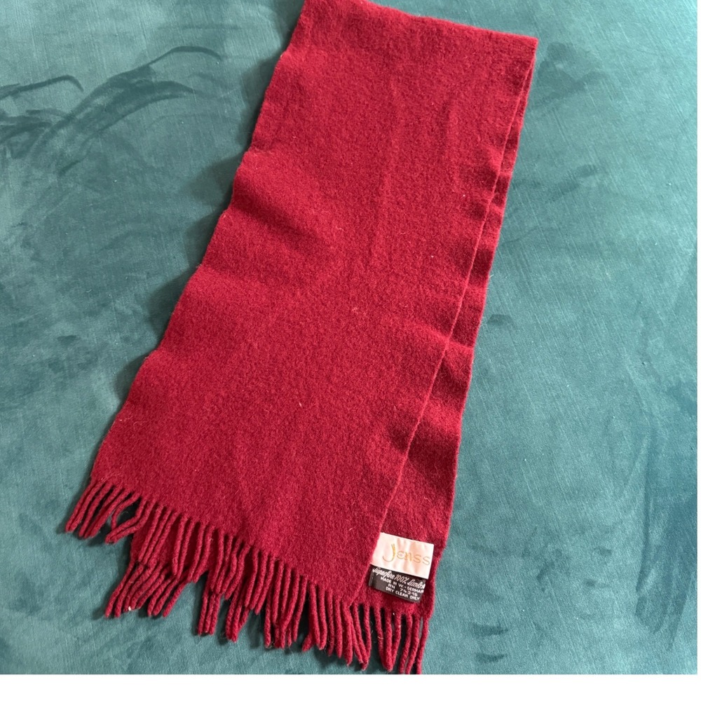Jenss Buffalo NY 100% Lambswool Scarf‎ Burgundy Red Fringe W Germany